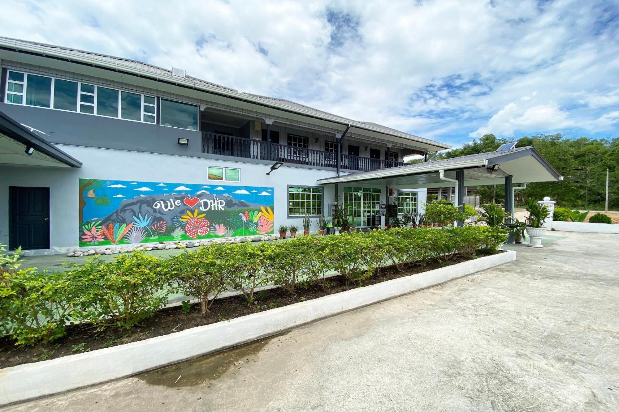 Oyo Home 90230 Dh Residence Kota Belud Eksteriør billede